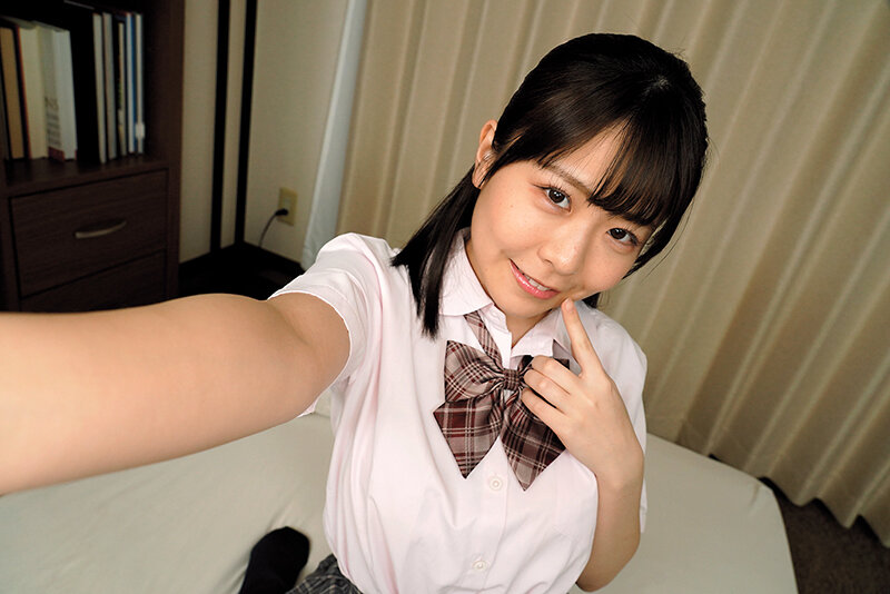 「一緒にいっぱ～い気持ちいいことしよっ」 エッチでかわいいつるつるパイパン女の子限定！自画撮り投稿オナニー40人4時間 サンプル 4