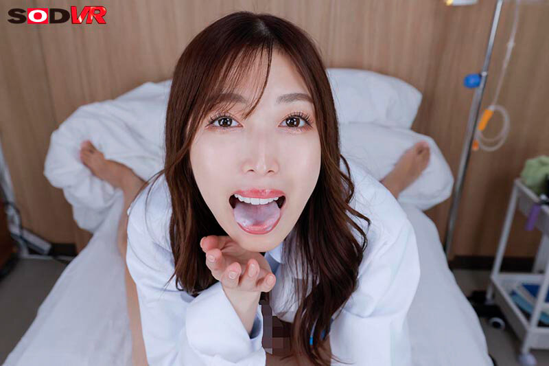 【VR】【8K】病院暮らしのボクを幼い頃から担当してくれている女医と筆おろし性交 初めての口淫、初めての挿入でドキドキ・バクバク病室セックス 今井栞菜