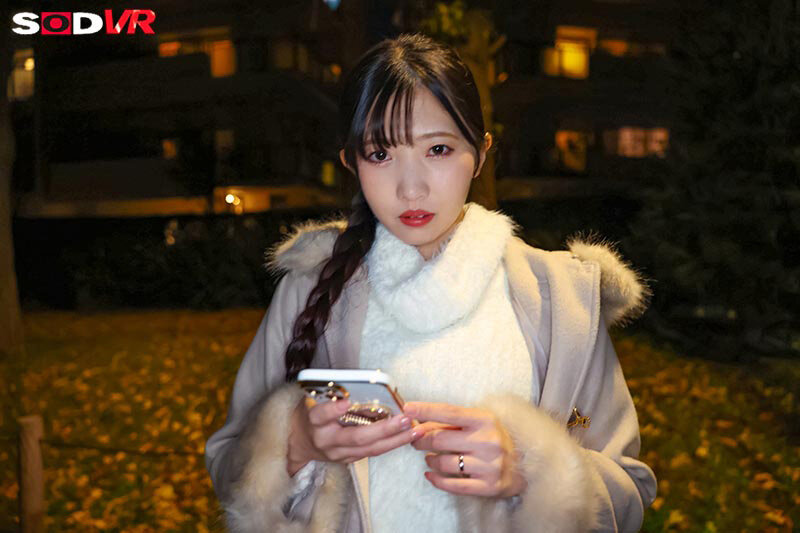 【VR】【8K】都内・大●●公園で立ちんぼしている奥さんに薬を盛ってキメセク撮影 散々中出ししまくった サンプル 3