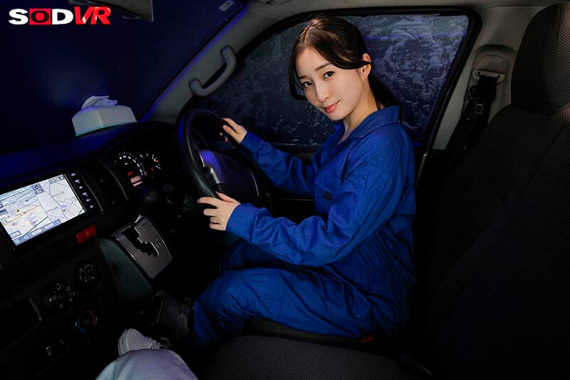 【VR】【8K】配送ドライバーNTR 欲求不満の人妻先輩と、仕事中に秘密のナマ中密会 月野かすみ サンプル 5