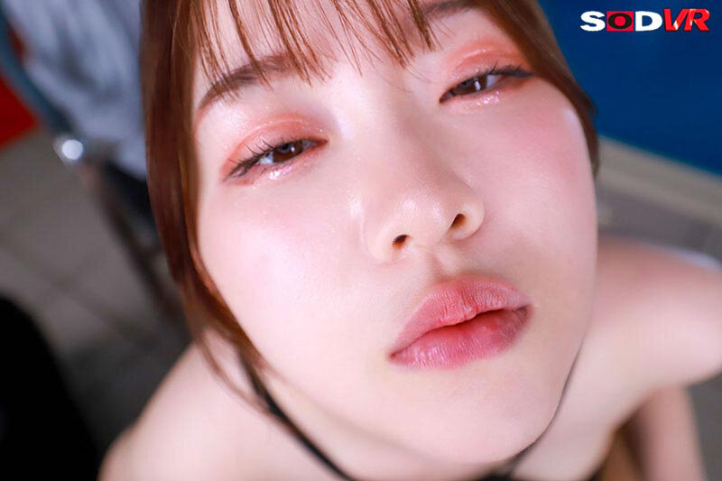 【VR】【8K】ナイトプール巨乳GAL×ビキニ水着マニアックス 彼女の友達のS級モデル豊満スタイルBODYで密着挑発逆NTR 丸最レア サンプル 5