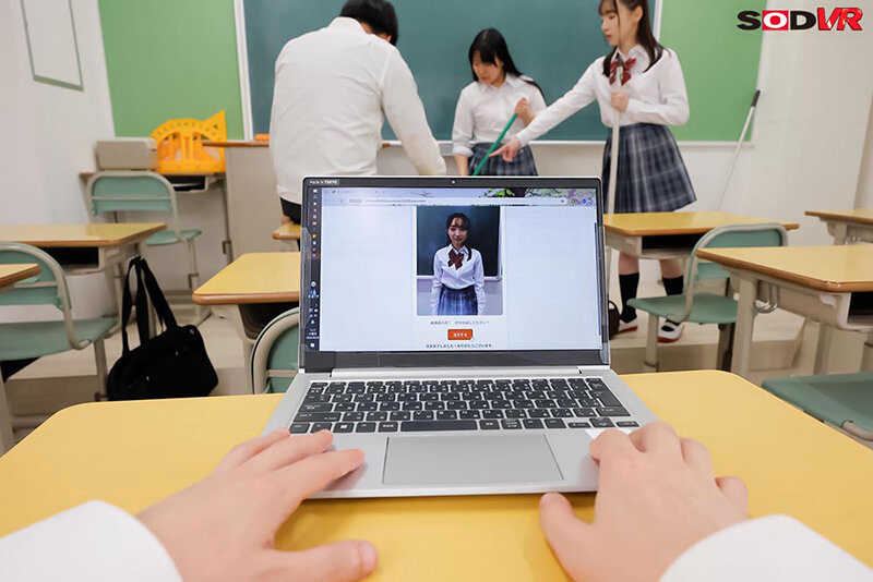 【VR】【8K】人間がドールに？！注文したら委員長は突如消えて、箱入りドールとして家に届いた 雅子りな サンプル 3