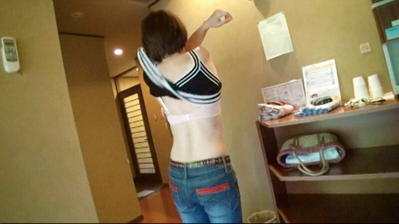 【AIリマスター版】人妻不倫旅行・特別篇 ＃140 続～逃避行～ サンプル 2