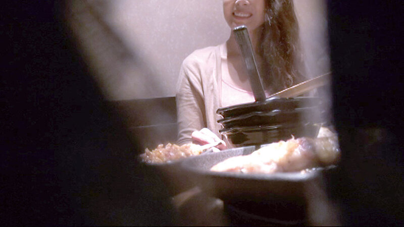 素人女性を口説いてSEXしてAV作品を作れ 「終電逃した女性を駅前でナンパしてみた」編完全版［下巻］ サンプル 2
