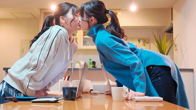キレイなお姉さんに恋した私 勇気を出してレズビアンを伝えたら優しく受け入れてくれて…一緒にゴハンを作ってお風呂に入ってベッドで何度も身体を重ね合った初めてのレズ同棲 有加里ののか 森沢かな サンプル 10