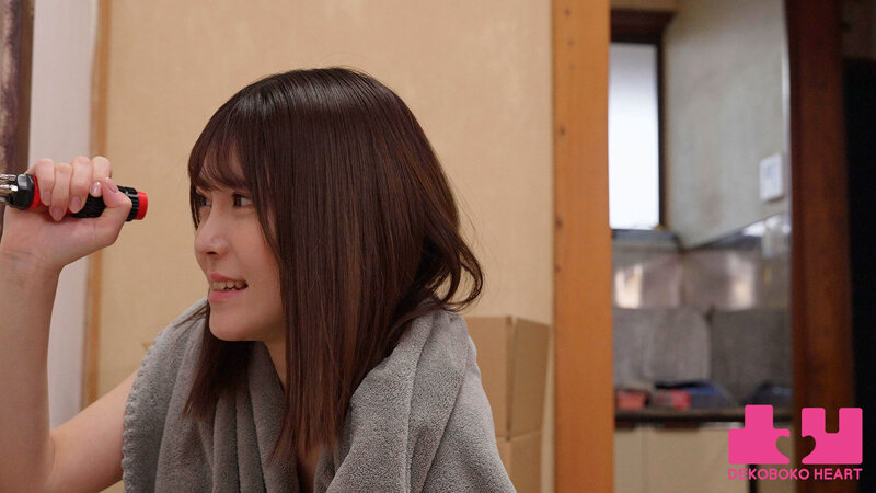 美少女ドジっ子隣人ストーカーちゃん のぞき穴ベロキス大作戦！ 皆瀬あかり 水川潤 サンプル 8