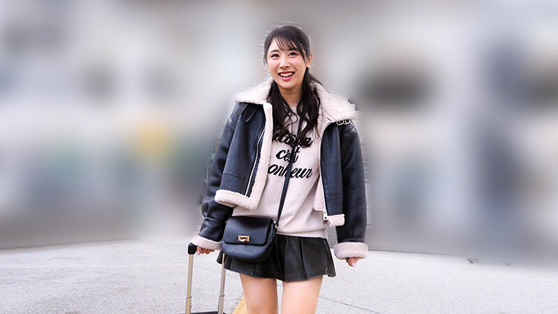 内緒でエグい接客してくれた美人CAをホテルに誘って生ハメしたら何度も求めるヤリマンだったVOL.5 サンプル 8
