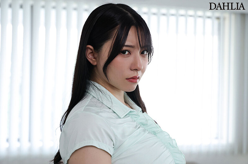 デリヘル呼んだらお高くとまった巨乳社長秘書…秘密を利用してその偉そうなツラを歪ませる社内屈服SEX 朝海汐 サンプル 1