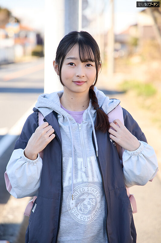 優しくて可愛い保母さん限定！マジックミラー号乳首カラオケ 乳首いじられながら1曲歌いきったら賞金GET！感じちゃったらHな罰ゲーム！ サンプル 2