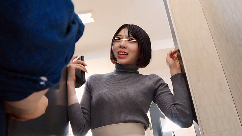 公衆便所のエロい落書きに電話をしたら隣の個室から通知音が鳴って…まさかの痴女登場！？されるがまま！喰いしゃぶられ最後は生ハメ搾精！！！【配信限定Vol.01】 サンプル 1