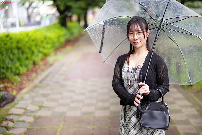 彼女のいない貧乏な自分にあるのは有り余る性欲と安アパートだけ 風俗に行く金も無いし若い子はノリが苦手…だからおとなしそうな人妻を捕まえてSEXしたら自分以上に性欲が凄かった！！ （仮名）ヒナさん サンプル 1