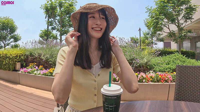 すっぴんがめちゃくちゃ可愛い人妻に大量顔射。 ふみのさん（27歳） サンプル 1