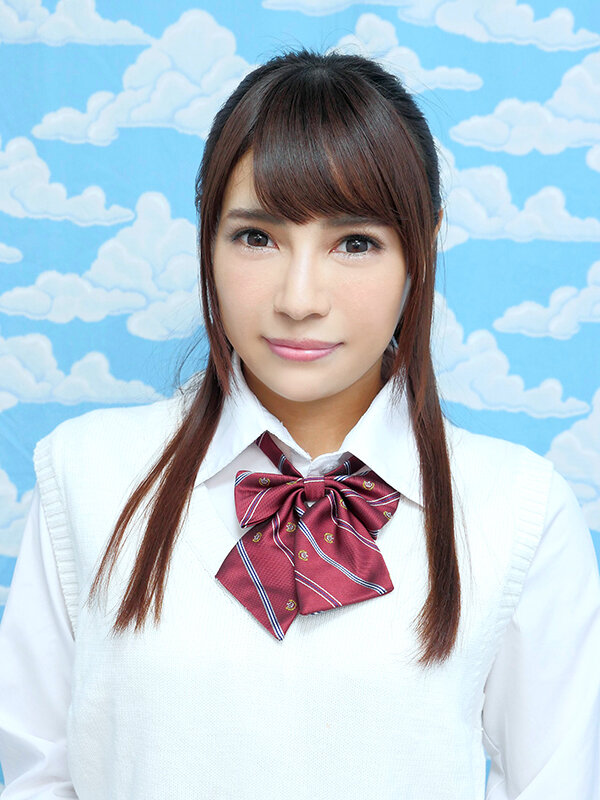 素人女子〇生 ラップ1枚隔ててお兄ちゃんと素股体験して発射できたら賞金GET！！ 日向うみ サンプル 1