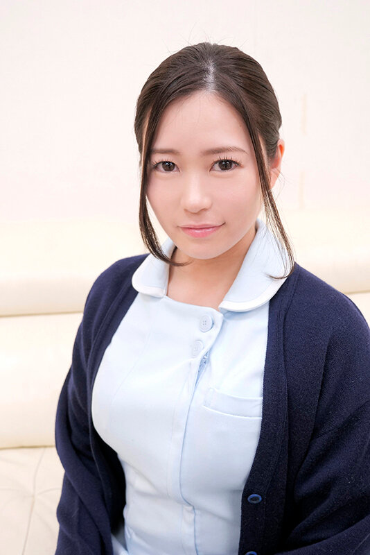 とっても優しい天使みたいなナースさんにED男子のオナニーの介抱してもらいました！！可愛いすぎる裸体にズル剥けギン勃ちしたチ○ポを白衣の奥にズブリ！金玉が空になるまで何度も中に出させてもらいました！ サンプル 12