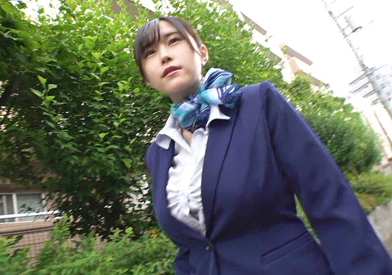 黒パンスト美脚CA限定！固定型リモコンローターONのまま黒パンスト足コキでイカせ対決 自分より先にイカせられたら高額賞金ゲット！失敗したら絶倫巨根と生ハメ中出し罰ゲームアクシデントが待っている！ サンプル 1