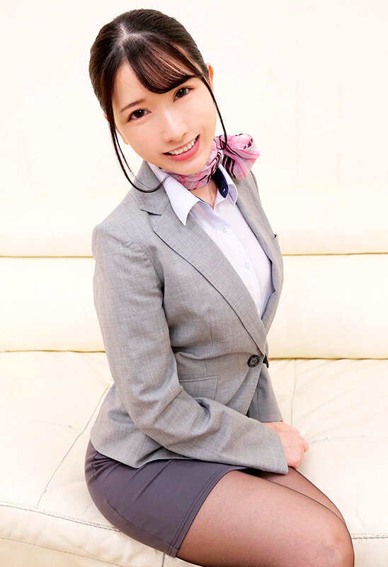 黒パンスト美脚CA限定！固定型リモコンローターONのまま黒パンスト足コキでイカせ対決 自分より先にイカせられたら高額賞金ゲット！失敗したら絶倫巨根と生ハメ中出し罰ゲームアクシデントが待っている！ サンプル 8