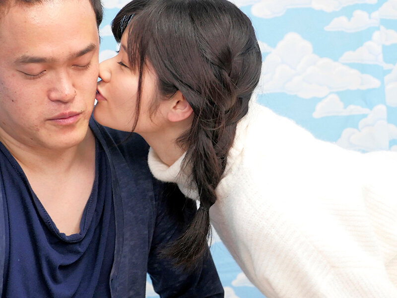 ラップ1枚被せて友達と素股してくれませんか？と偽り溶けるラップを仕込んでウブなお嬢さんに生ハメ、中出しさせちゃいました！ 藤井林檎 サンプル 3