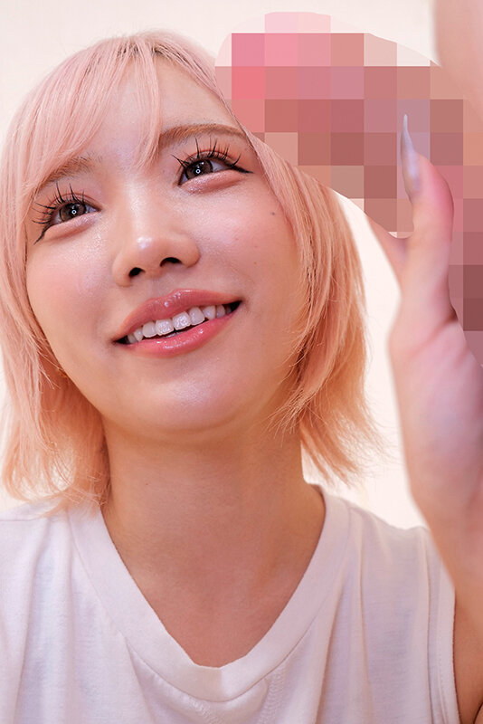 素人ナンパ 代々木でみつけたウブな女子校生に18cmメガチ〇ポを素股してもらったら、こんなにヤラしい事になりました。 春陽モカ サンプル 2