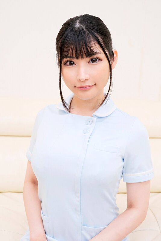 リアル白衣の天使ナースさんにインポで童貞に悩む男のオナニー介抱してもらいました！！ 美し過ぎる裸体のナースにギン勃ちしたチ〇ポをズブリ！生中出しで童貞卒業させてくれました！ さくらさん 胡桃さくら サンプル 1