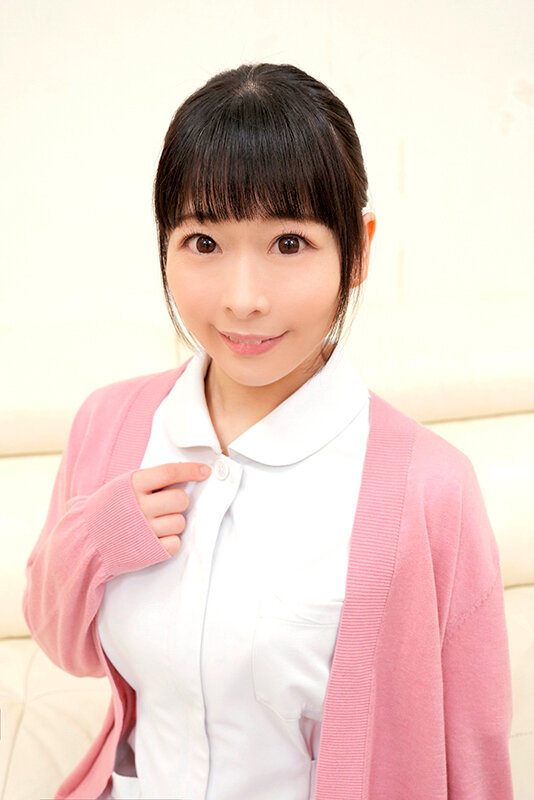 とっても優しい天使みたいなナースさんにED男子のオナニーの介抱してもらいました！！可愛いすぎる裸体にズル剥けギン勃ちしたチ○ポを白衣の奥にズブリ！金玉が空になるまで何度も中に出させてもらいました！ 奇跡の清楚系ナース編 原美織 サンプル 1