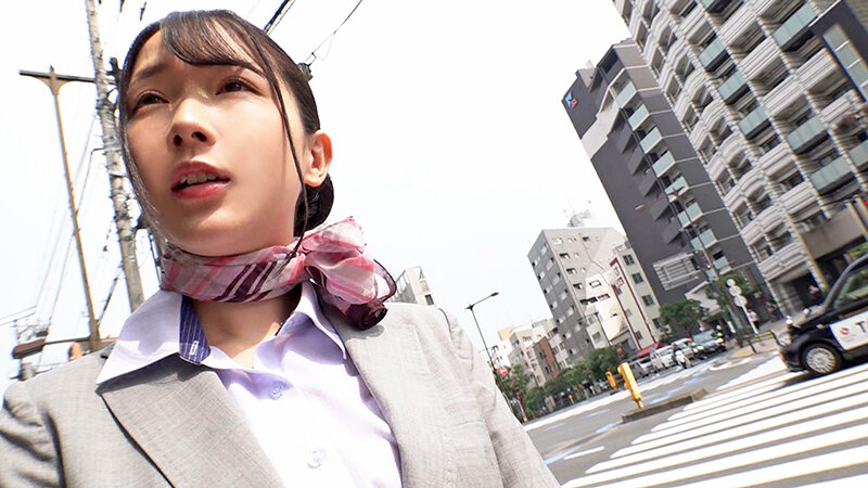 黒パンスト美脚CA限定！固定型リモコンローターONのまま黒パンスト足コキでイカせ対決 自分より先にイカせられたら高額賞金ゲット！失敗したら絶倫巨根と生ハメ中出しの罰ゲームアクシデントが待っている！ 宮西ひかる サンプル 10