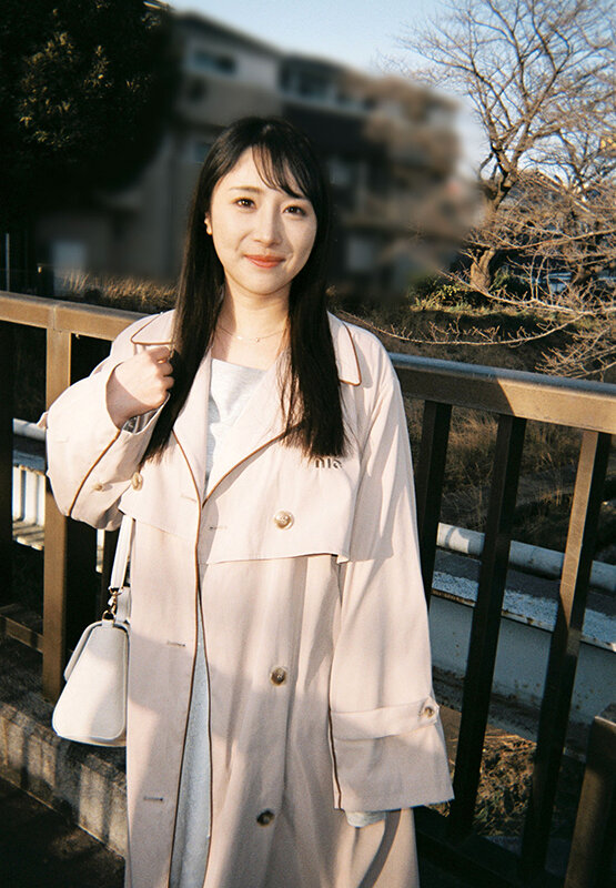 押しに弱そうな同じ職場のおっとり美人シングルマザー小野坂ゆいかをラブホに誘ったら笑顔で射精テクを見せてくる隠れムッツリで、ドライブした後彼女から2件目のラブホを誘われ何度も中出しを求められた サンプル 3