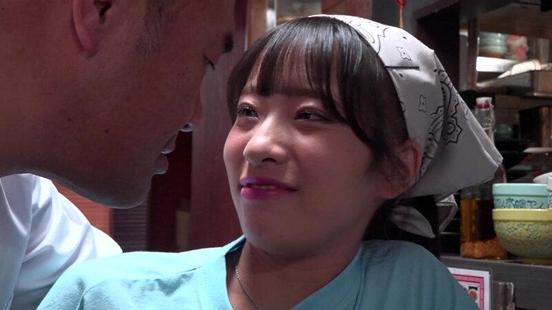 爆盛りギャル中華美人姉妹が腕を振るう行列がすごい街中華の日常とSEX！～妹編～ 池上乙葉 サンプル 3