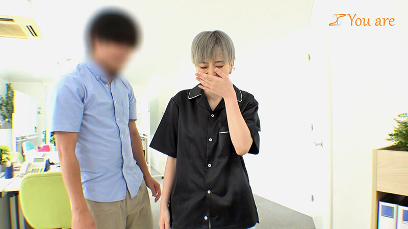 タレント志望の関西弁な銀髪ボーイッシュFカップ女子！AV面接で即日ハメて腹奥まで突かれてイキ狂う！ 沢尻ウタ サンプル 2
