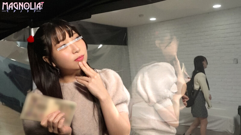 『女子大生の友情数珠つなぎ企画！友達を身代わりにして密室から脱出せよ！』心優しいむっちりJDが挑戦☆突然のデカチン即ハメに困惑するも快感には抗えず連続絶頂…友達が到着するまでハメっぱなしノンストップ中出し♪【街角素人モニタリング♯ましろ♯20歳♯大学生】 サンプル 11