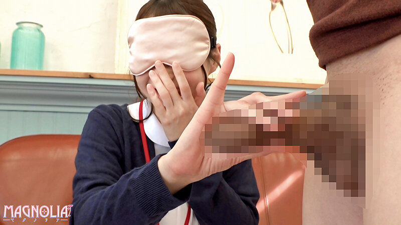 『心優しいナースがズラりと並んだチ○ポから手コキで担当患者のチ○ポ当てに挑戦！！』超きゃわたんナースが立ち並ぶ数多のチ○ポを触診検査…からの突然のデカチンぶっこみで潮吹き絶頂！謝りながら止まらぬガチイキで中出し昇天☆【街角素人モニタリング♯まい♯25歳】 サンプル 2