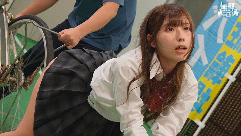 長時間放置「ケツ突き出しバイブ拘束」でイキ壊れ！感度バグって尻ブル振動×腰クネ回転痙攣オナホマ●コ女に魔改造 サンプル 11