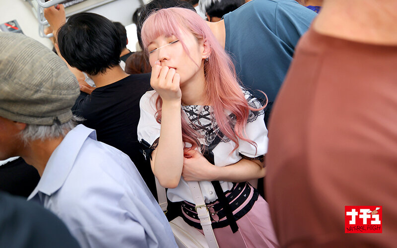 ミニスカ生足羞恥8 短いスカートをめくってバックからやりまくれ！ サンプル 5
