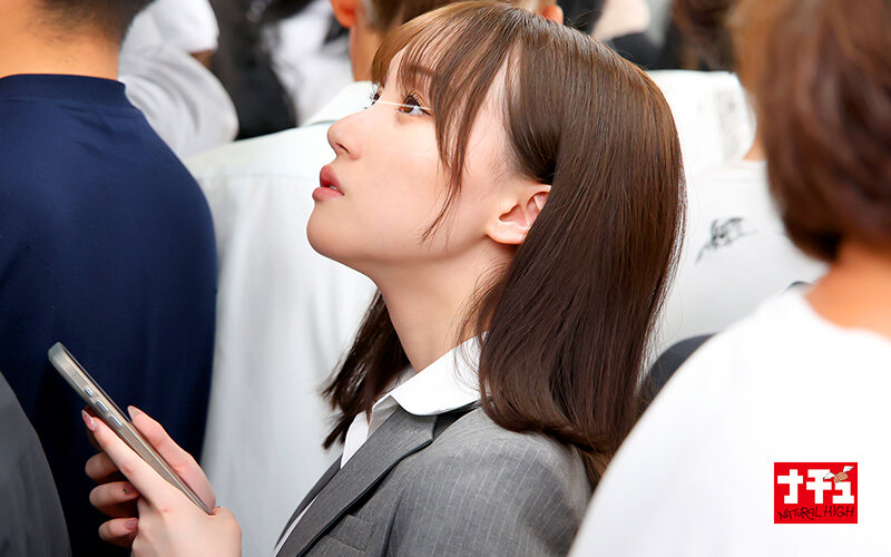 パンスト穴あけ指入れ羞恥でねっとり膣内をほじられ本気汁が滴るほど感じまくる美脚女3 サンプル 3