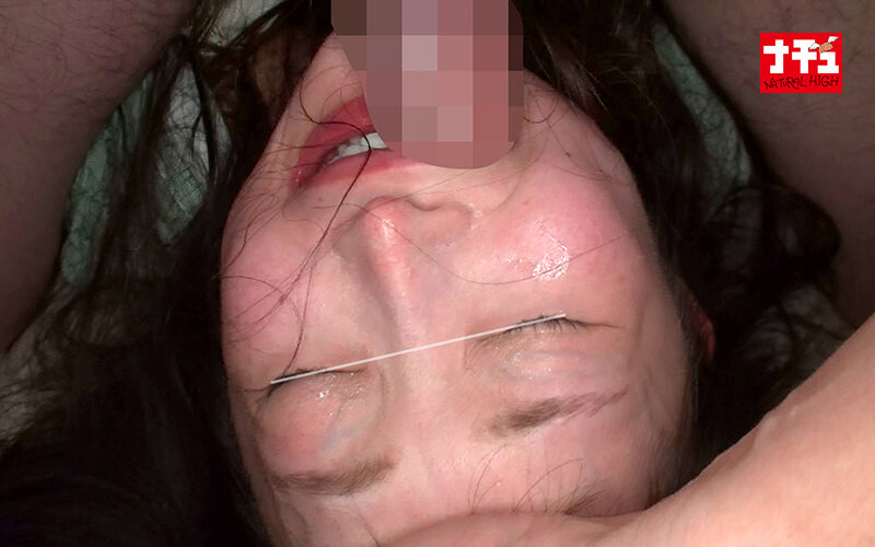 貸切風呂でイチャつく幸せ絶頂女を絶望に突き落とすNTR中出し映像 サンプル 8