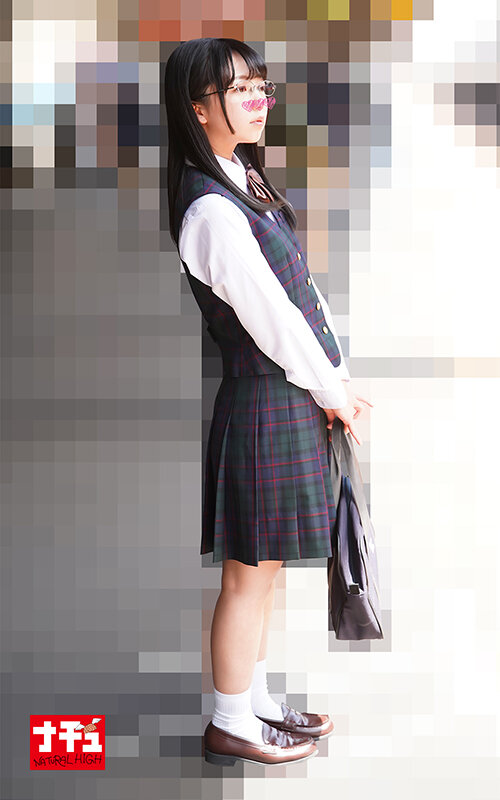 敏感メガネ娘羞恥 真面目な顔して大量にイキ漏らすほど感度抜群なオマ〇コ サンプル 9