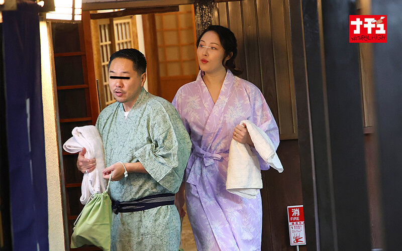 中出し直後の貞操帯リモバイ 受精の不安と羞恥散歩で混乱する人妻に追い打ち中出し サンプル 3