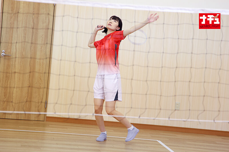 運動部女子羞恥2 練習中にハメ潮するほど突きまくれ！ ～バドミントン部～ スレンダー微乳女子 サンプル 2