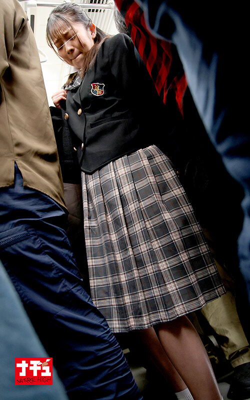 ロングスカート女学生羞恥2 初イキ潮でびしょ濡れになるまで制服を汚しまくれ！ 推定155cm/ちくび高感度娘 サンプル 2