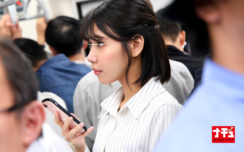 対面羞恥で何度もイカされ糸が引くほど舌を絡ませるベロキス発情娘6 肉厚唇ムッツリOL サンプル 2
