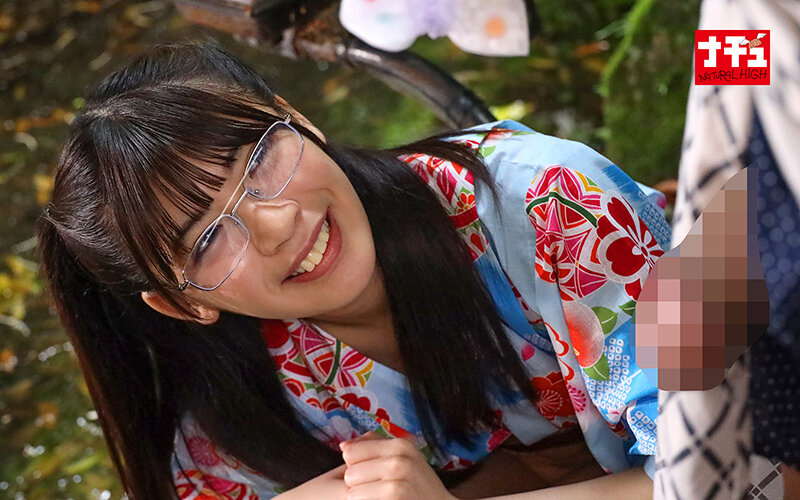 温泉客が居ても浴衣の中の抱っこSEXで挿入して逃がさず何発も膣射させる痴女っこ3 好奇心娘の暴走 サンプル 4