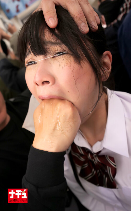 巨乳少女羞恥電車3 発育した胸を変態性癖で汚しまくれ！ 嗚咽イラマ関西娘 サンプル 4