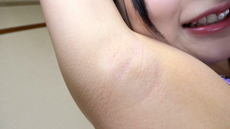 由良かな 濡れてテカってピッタリ密着 神競泳水着 可愛い女子の競泳水着姿をじっとりと堪能！着替え盗撮から始まり貧乳から巨乳にパイパン、ハミ毛、ジョリワキ等のフェチ接写やローションソーププレイや競泳水着ぶっかけ等を完全着衣で楽しむAV サンプル 1