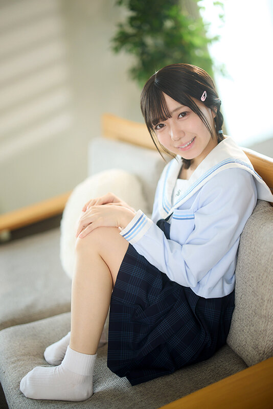 「パパ、私のこと愛してるなら生で入れて」思春期の娘とパパのいびつな愛の日常、そして中出しへと… 日向由奈 サンプル 1