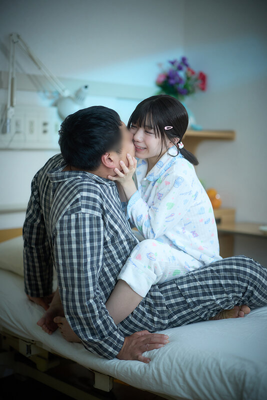 仕事でくたびれた口クサな俺が、天使のような’べろキス魔少女’に出会った… サンプル 2