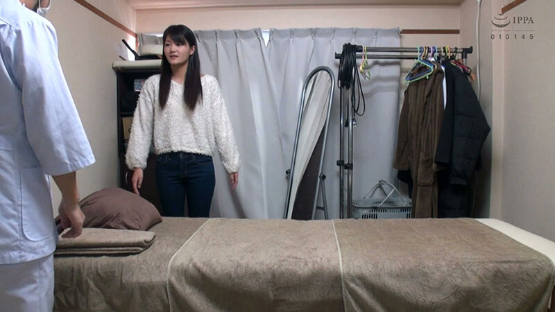 加賀美まり 魔法のオイルで快感マッサージ サンプル 1