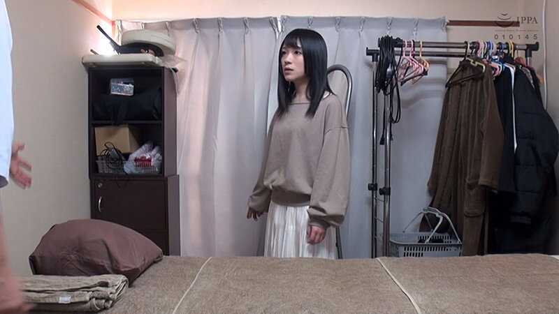 南梨央奈 魔法のオイルで快感マッサージ サンプル 1