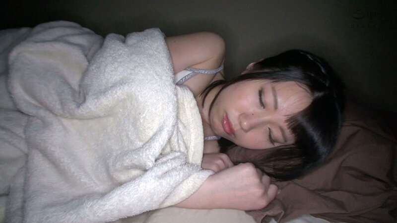 若槻さくら 暗闇でイタズラ中出し サンプル 1