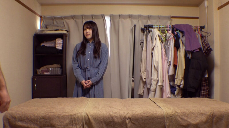 美波汐里 魔法のオイルで快感マッサージ サンプル 1