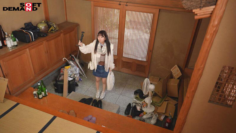 長身スレンダー美女が粘着オジサン達にかわりばんこでずーーっとイかされ続ける1日限りのワケあり合法共同生活 18歳絶頂開発 皆川らん サンプル 2