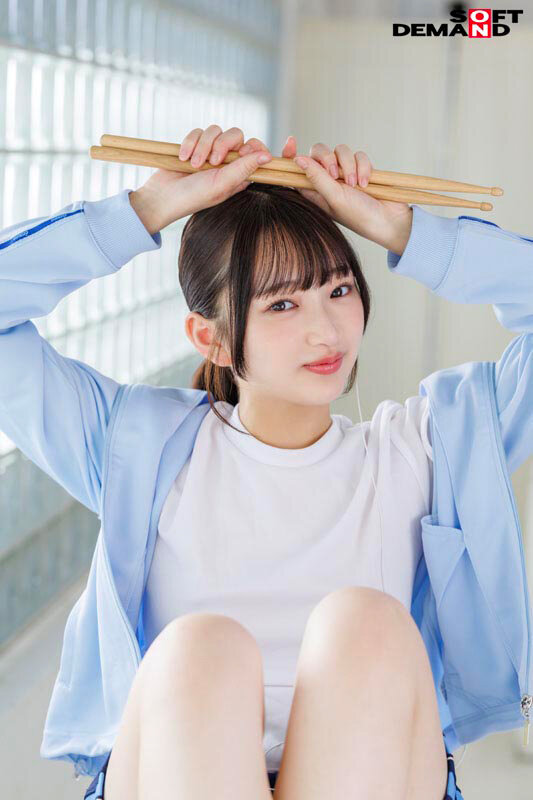 【18歳絶頂開発】おとえりが行くところに男優有！おもちゃ・チ●ポでず～っと責め続けられる1日 音田絵凛
